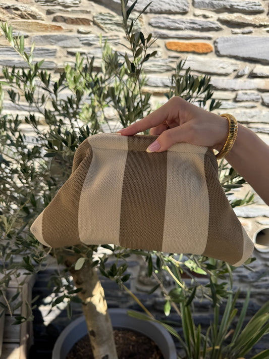 Pochette à lignes
