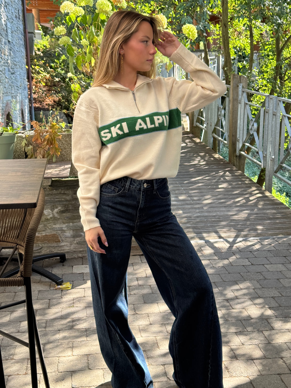Pull en maille avec tirette
