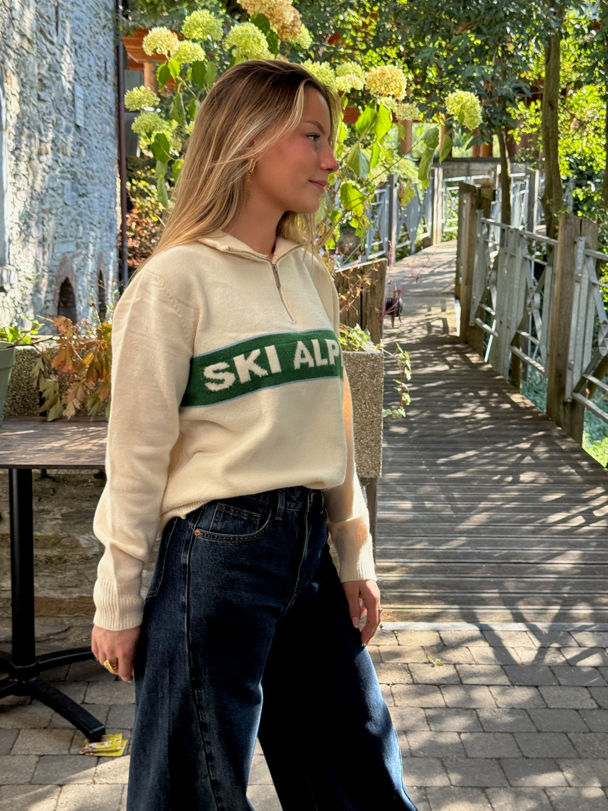 Pull en maille avec tirette