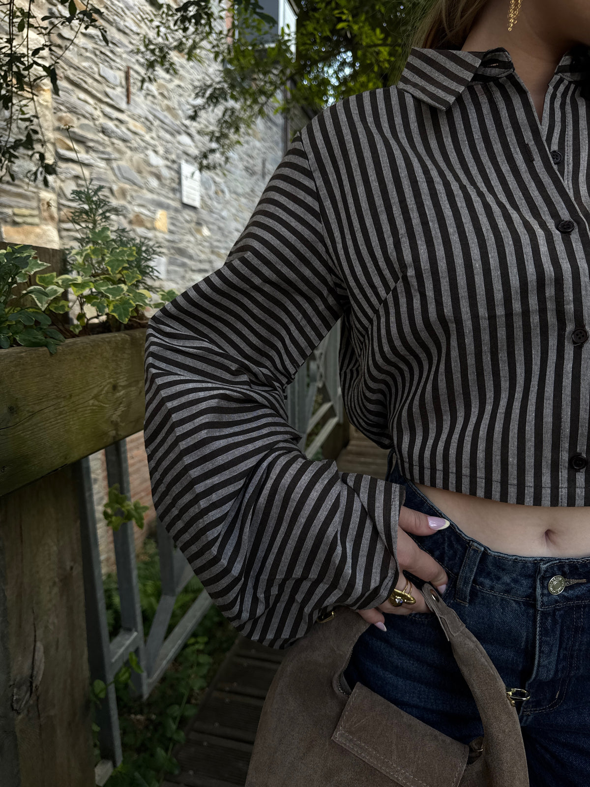 Chemise rayée à manches bouffantes